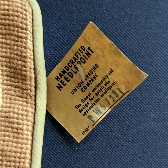 Handcrafted Dalmatian Needlepoint Pillow Cover - NWT - Picture 4 of 4